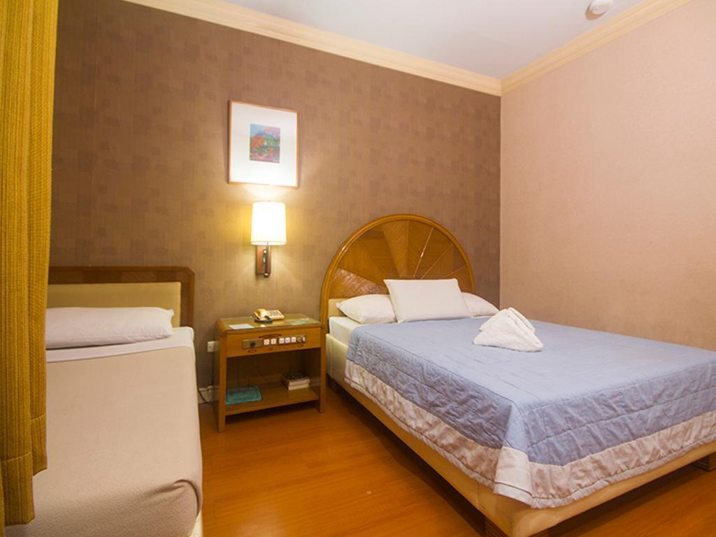 Grand City Hotel Inc. Cagayan de Oro Room photo